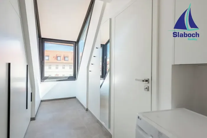 Prodej bytu 2+kk, Praha - Jinonice, Řeporyjská, 84 m2