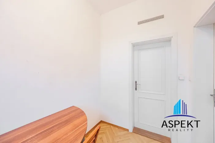 Pronájem bytu 2+kk, Praha - Bubeneč, Jugoslávských partyzánů, 64 m2