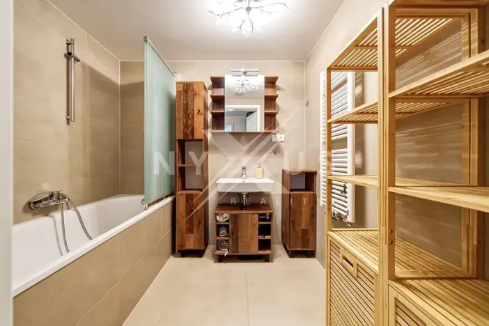 Prodej bytu 3+kk, Praha - Hodkovičky, Šenácká, 89 m2