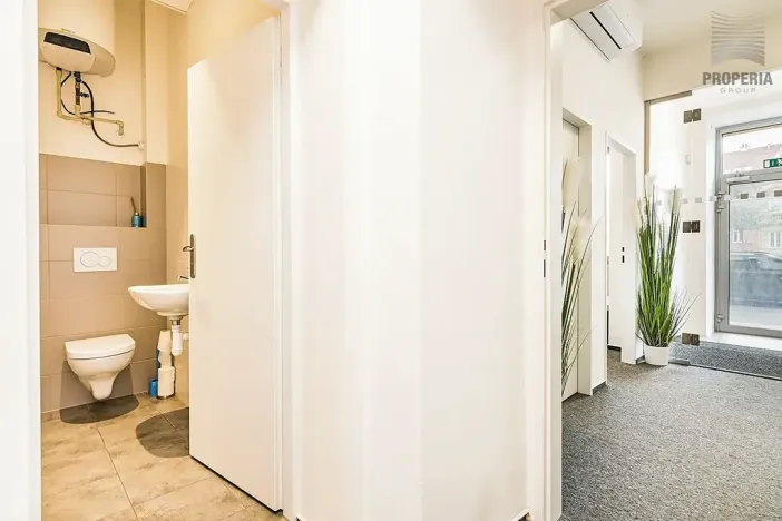 Pronájem kanceláře, Brno, 93 m2