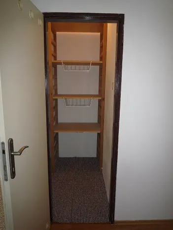 Pronájem bytu 1+1, Praha - Modřany, Krouzova, 44 m2