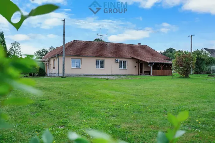 Prodej rodinného domu, Jílovice, 728 m2