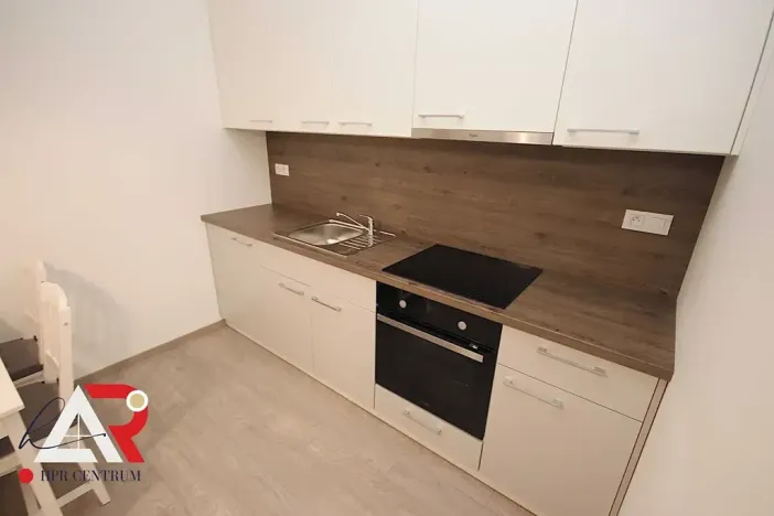 Pronájem bytu 1+1, Brno, Poříčí, 43 m2