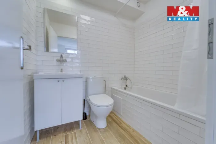 Prodej činžovního domu, Babylon, 370 m2