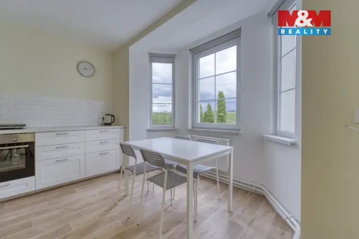 Prodej činžovního domu, Babylon, 370 m2