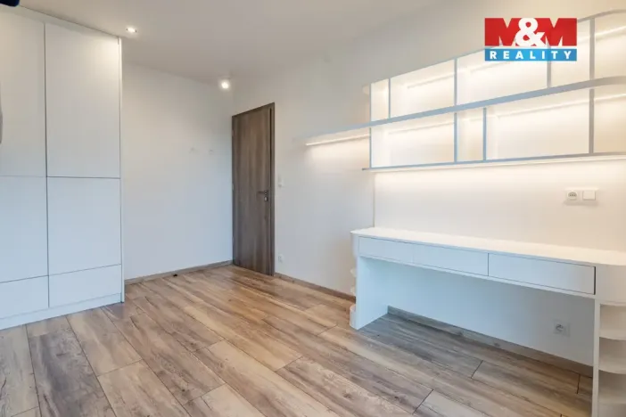 Pronájem rodinného domu, Praha - Letňany, Karla Dlouhého, 144 m2