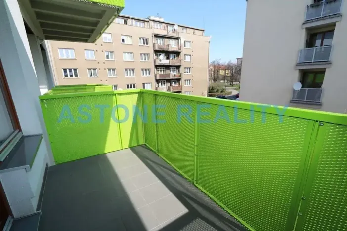Pronájem bytu 2+kk, Praha - Strašnice, U hranic, 50 m2