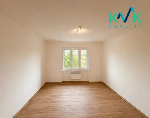 Pronájem bytu 3+1, Karlovy Vary, Dalovická, 64 m2