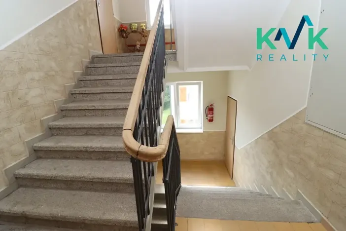 Pronájem bytu 1+1, Nejdek, sídliště 9. května, 40 m2