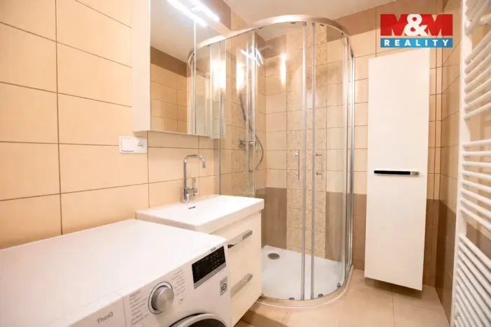 Pronájem bytu 1+1, Radvanice, 36 m2