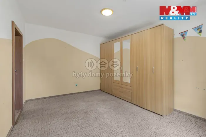 Pronájem bytu 2+1, Hradec Králové, Labská kotlina, 56 m2