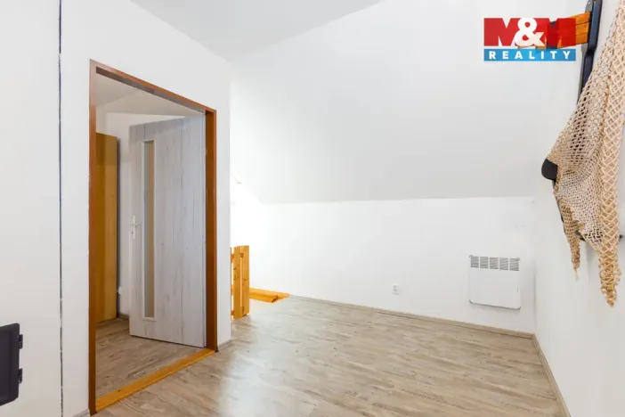 Prodej chalupy, Leskovec nad Moravicí, 180 m2