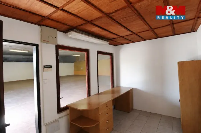 Pronájem skladu, Polepy, 441 m2
