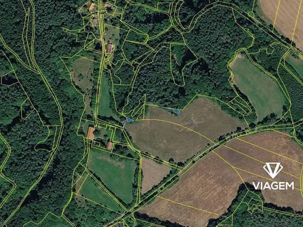 Prodej podílu pole, Dobřeň, 111 m2