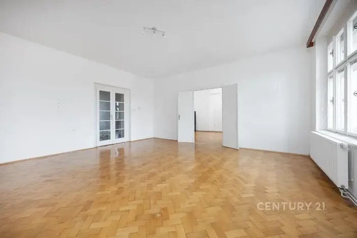 Prodej bytu 3+1, Dvůr Králové nad Labem, Čechova, 141 m2