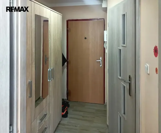 Prodej bytu 1+kk, Slaný, Na Dolíkách, 33 m2