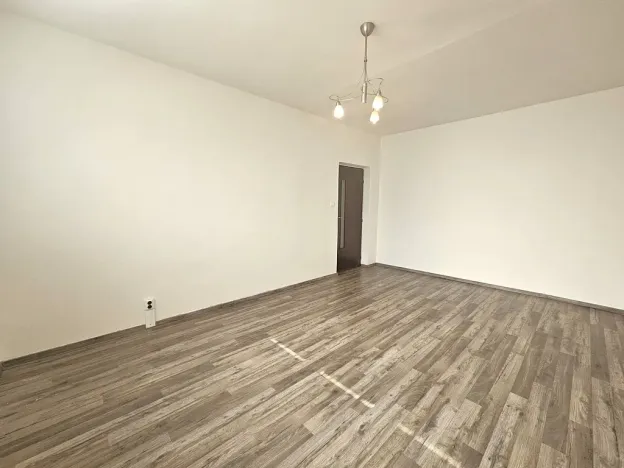 Pronájem bytu 2+1, Kralupy nad Vltavou - Lobeček, Štefánikova, 56 m2
