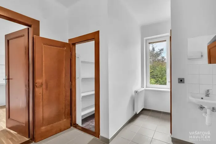 Pronájem bytu 2+1, Hradec Králové, Fučíkova, 75 m2
