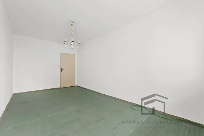 Prodej bytu 3+1, Praha - Vršovice, Uzbecká, 74 m2