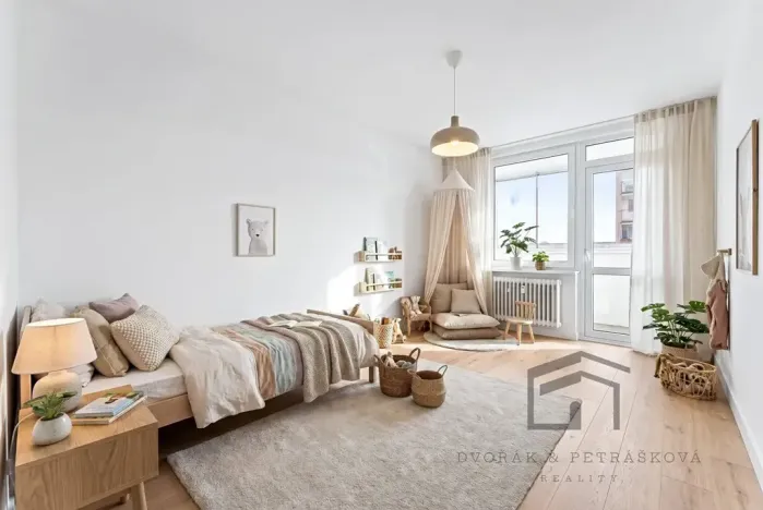 Prodej bytu 3+1, Praha - Vršovice, Uzbecká, 74 m2