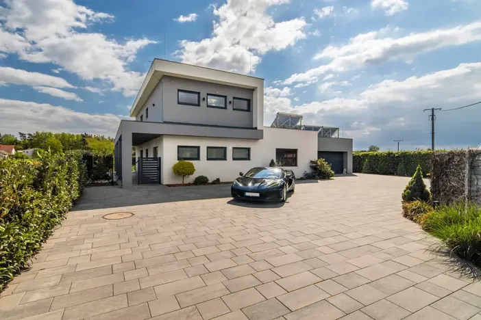 Prodej rodinného domu, Kostelní Lhota, 213 m2