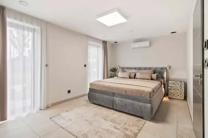 Prodej rodinného domu, Kostelní Lhota, 213 m2