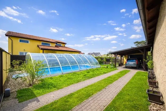 Prodej činžovního domu, Přerov nad Labem, 283 m2