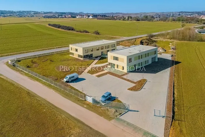 Pronájem kanceláře, Velká Bíteš, 270 m2