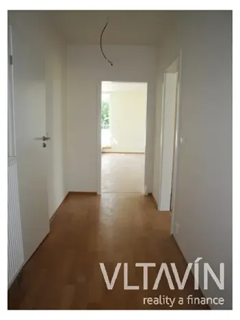 Prodej bytu 2+kk, Praha, Pod Formankou, 55 m2