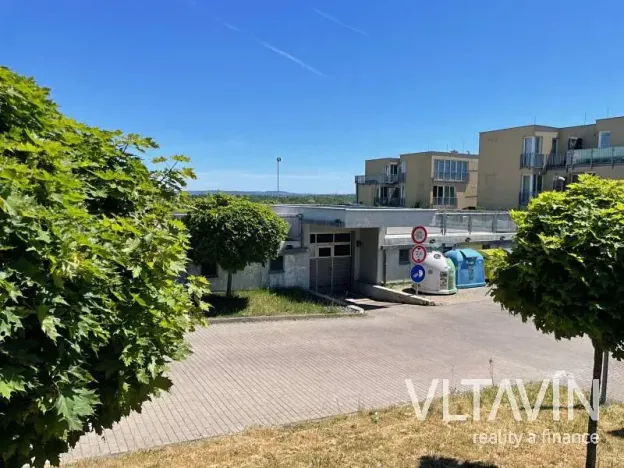 Prodej bytu 2+kk, Praha, Pod Formankou, 55 m2