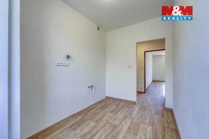 Pronájem bytu 2+1, Stod, nám. ČSA, 60 m2