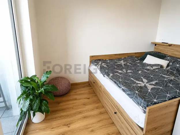 Pronájem bytu 1+kk, Brno, Komárovská, 34 m2