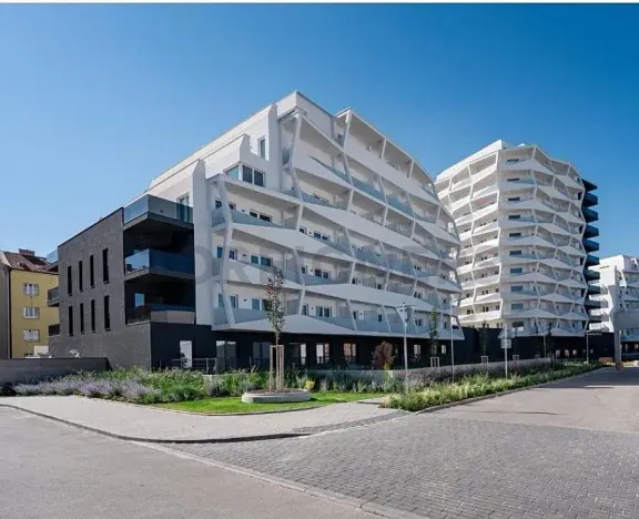 Pronájem bytu 1+kk, Brno, Komárovská, 34 m2