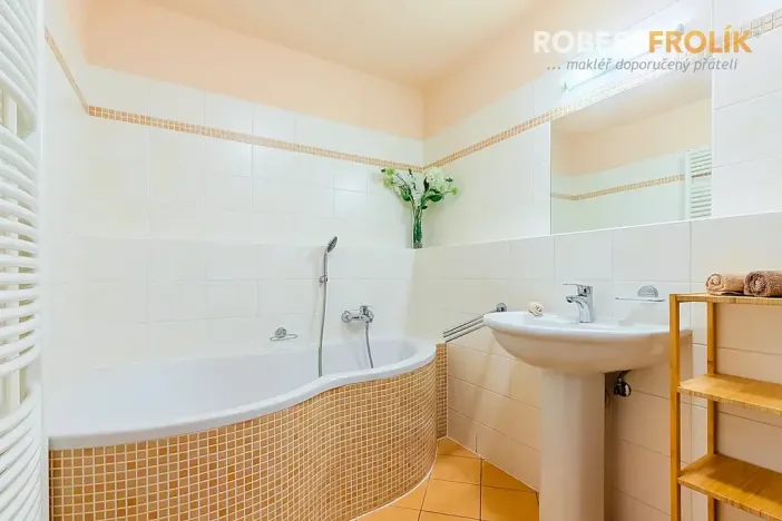 Prodej bytu 4+kk, Praha - Dejvice, Paťanka, 99 m2