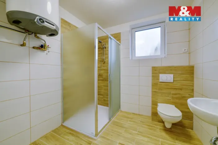 Pronájem bytu 3+kk, Luby, Revoluční, 74 m2