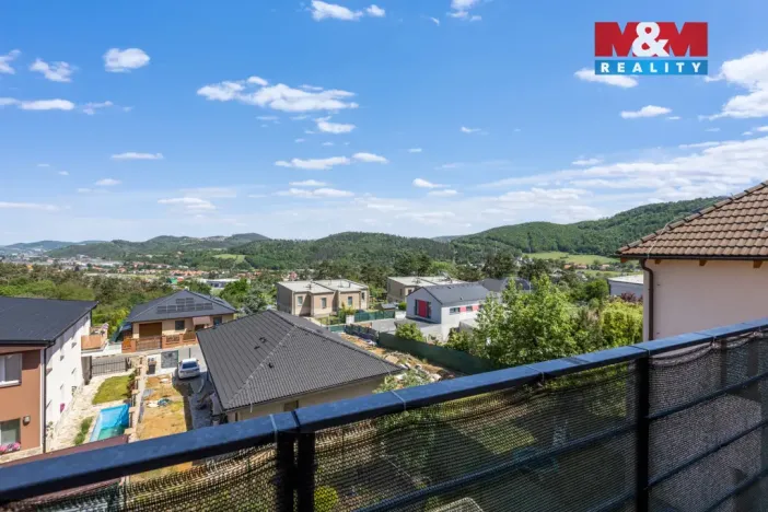 Prodej bytu 4+kk, Králův Dvůr - Levín, Na Lucberku, 141 m2