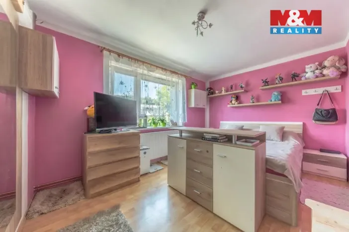 Prodej rodinného domu, Chuchelna, 250 m2