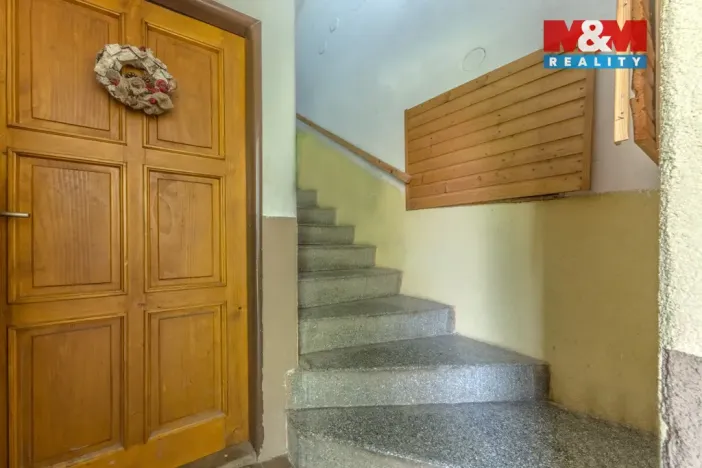 Prodej rodinného domu, Chuchelna, 250 m2