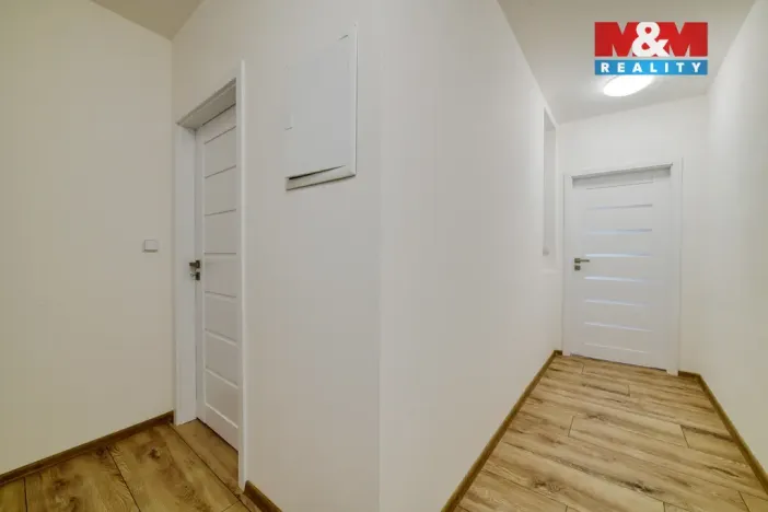 Pronájem bytu 3+kk, Luby, Revoluční, 71 m2