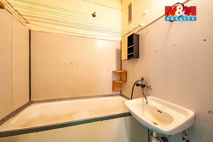 Prodej bytu 1+1, Kamenický Šenov, Pískovec I, 40 m2