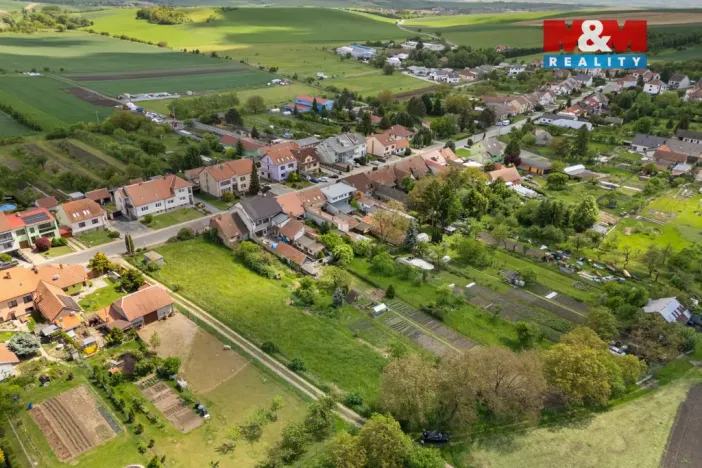 Prodej pozemku pro bydlení, Kovalovice, 1718 m2
