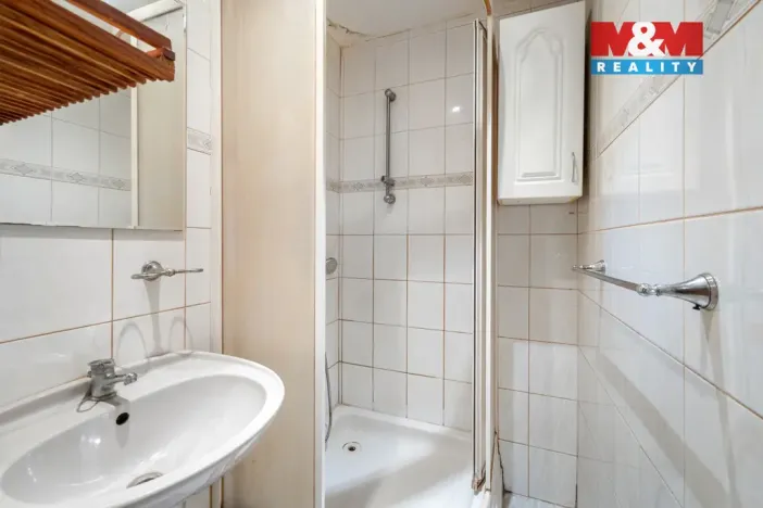 Prodej bytu 1+1, Kladno - Kročehlavy, Děčínská, 25 m2