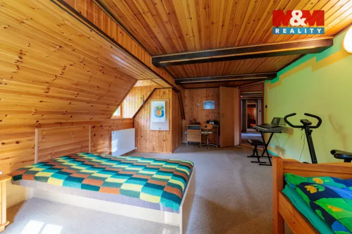Prodej rodinného domu, Kraslice - Tisová, 250 m2