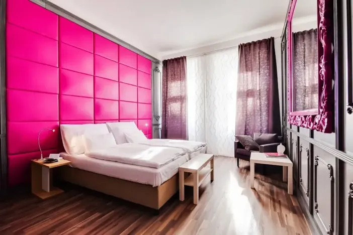 Pronájem bytu 1+1, Praha - Dejvice, Pod kaštany, 37 m2