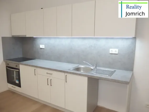 Pronájem bytu 2+kk, Jablonec nad Nisou, Jungmannova, 66 m2