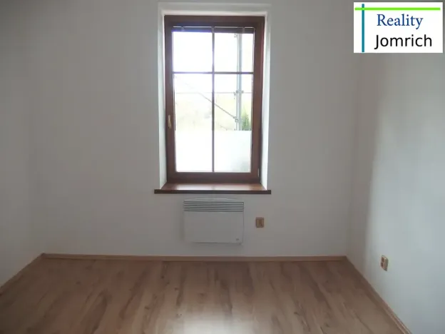 Pronájem bytu 2+1, Liberec, Na Srázu, 52 m2