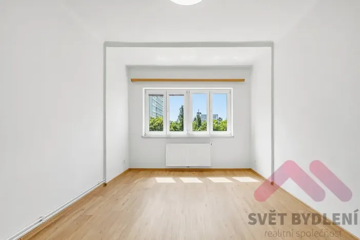 Pronájem bytu 2+kk, Praha - Nusle, Na Pankráci, 60 m2