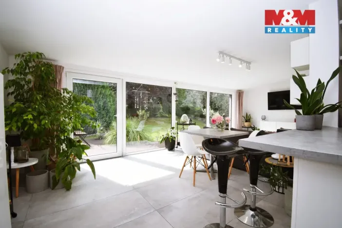 Prodej rodinného domu, Panenské Břežany, Strmá, 73 m2