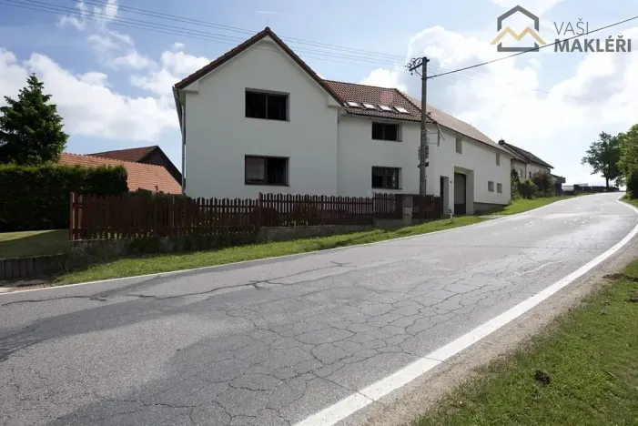 Prodej bytu 4+1, Vlkanov, 250 m2