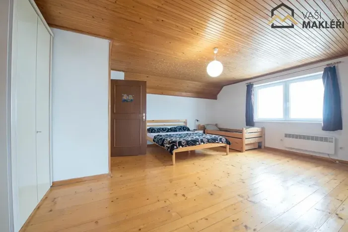 Prodej bytu 4+1, Vlkanov, 250 m2